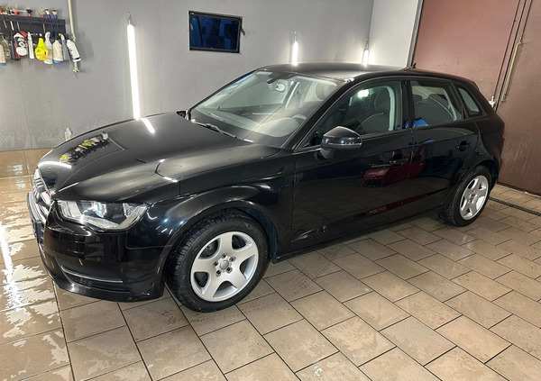 Audi A3 cena 42900 przebieg: 154000, rok produkcji 2013 z Ostrołęka małe 92